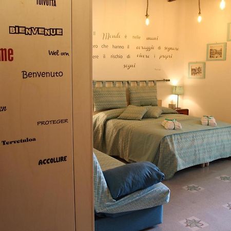 Ferienwohnung Dimora Via Col Vento Neapel Exterior foto