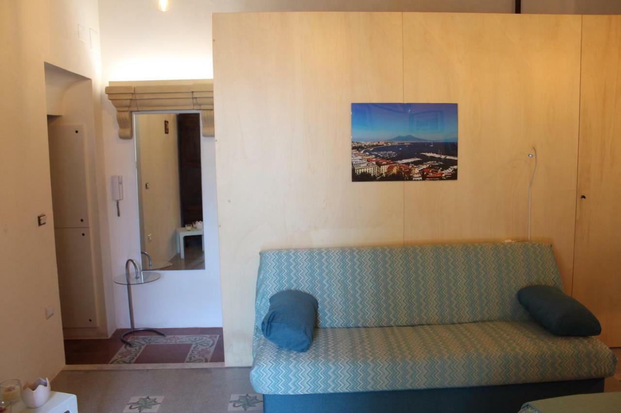 Ferienwohnung Dimora Via Col Vento Neapel Exterior foto