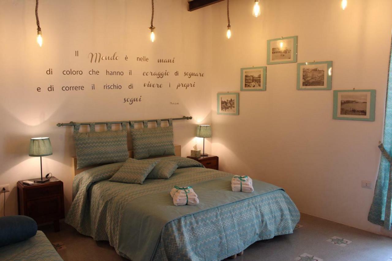 Ferienwohnung Dimora Via Col Vento Neapel Exterior foto